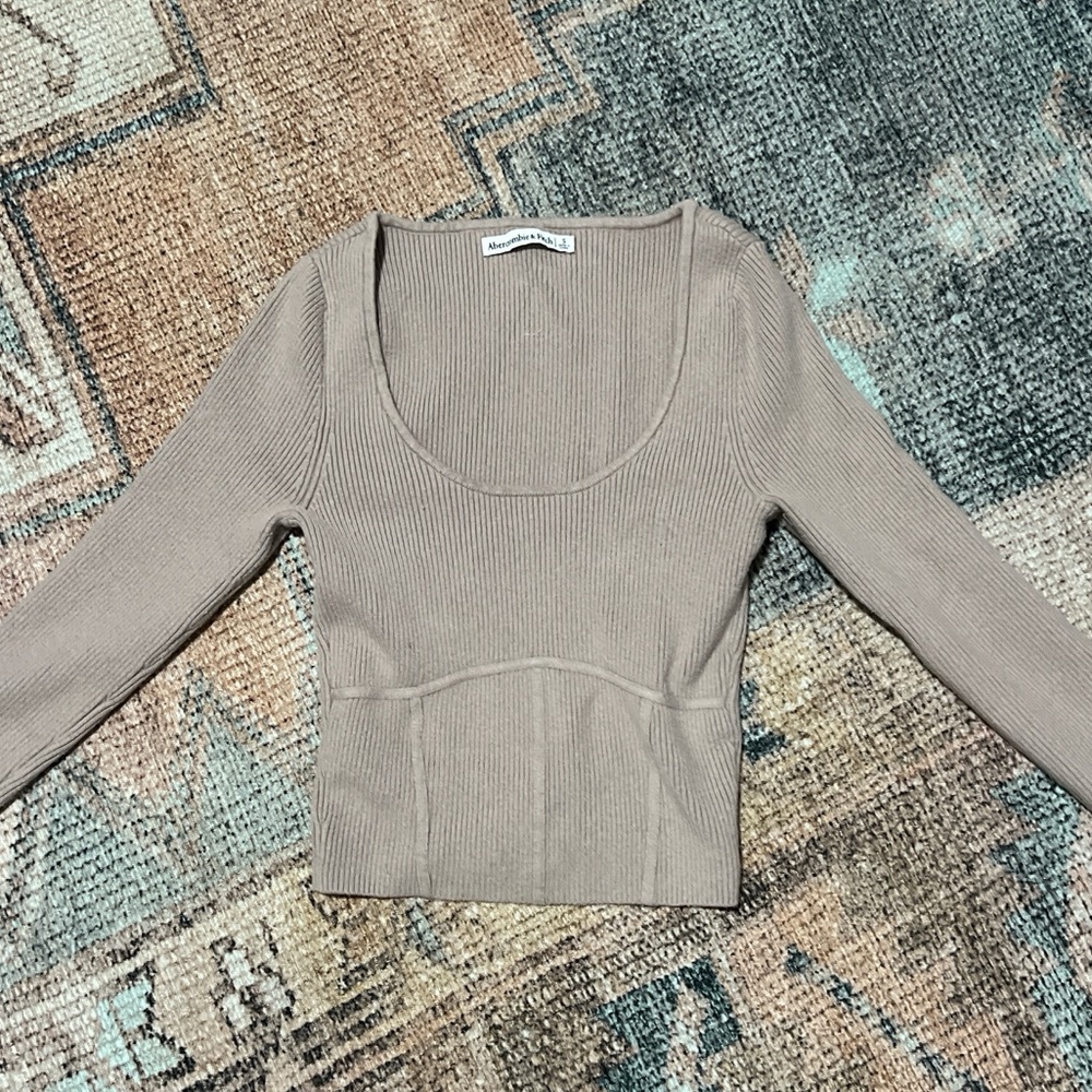 Abercrombie & Fitch Beige Long Sleeve “Corset” Sweater Long sleeve Shirt